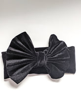 Load image into Gallery viewer, Very Velvet Bow